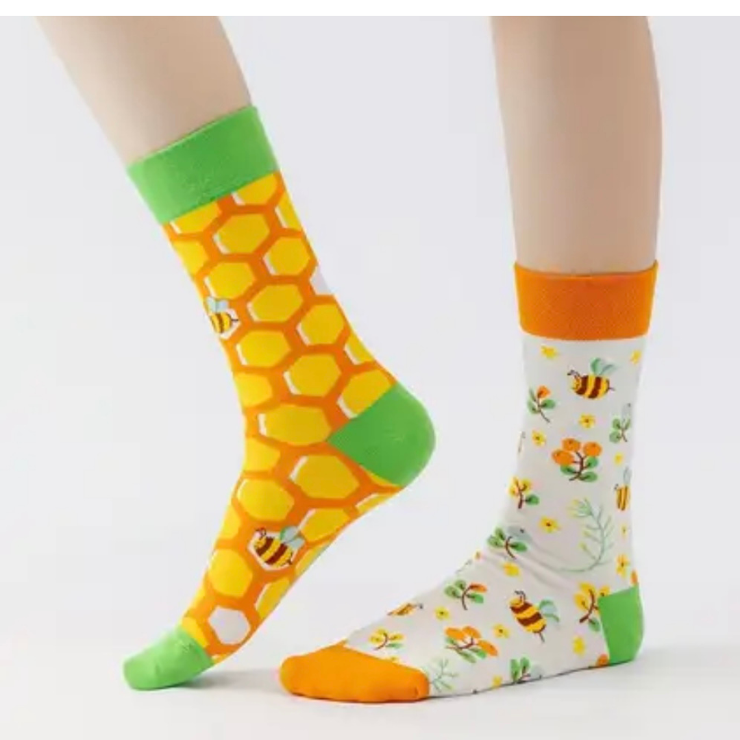 Bee ODD Socks - UK 3-6